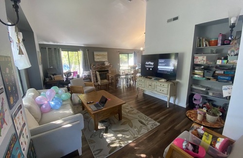 Scotts Valley House | Charming 3-bedroom townhome in Scotts Valley with AC, WiFi and a pool