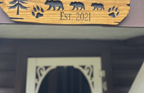 Laporte Cottage | Charming 3 Bedroom, 2 Bath Cottage on Lake Mokoma