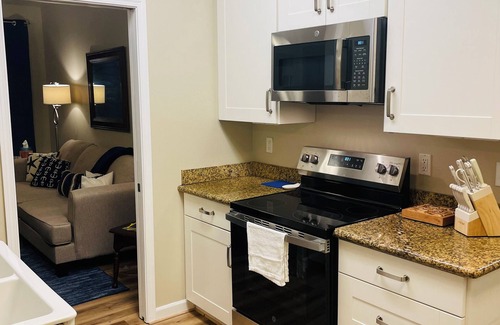 Long Beach Cottage | Charming 3-bedroom, 2-full bath cottage with WiFi, built 2011 & refreshed 2024