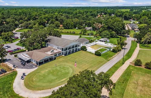 Fellowship House | Charming 3-bedroom 5 min from WEC
