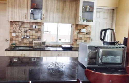 Fatrade Apartment | Charming 3-bedroom apartment with AC in Goa, 500 mtrs from Zalor Beach, Goa