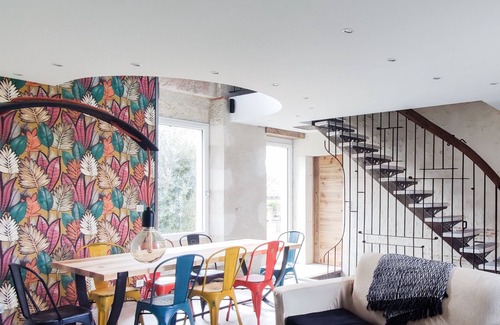 Pissotte Cottage | Charming 3-Bedroom Architect's Cottage with Private Garden and Parking in Pissotte