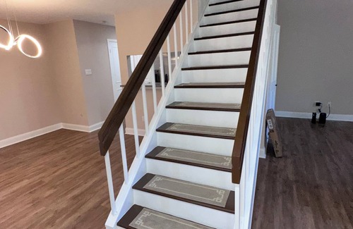 Garland House | Charming 3-bedroom bungalow in Garland with AC