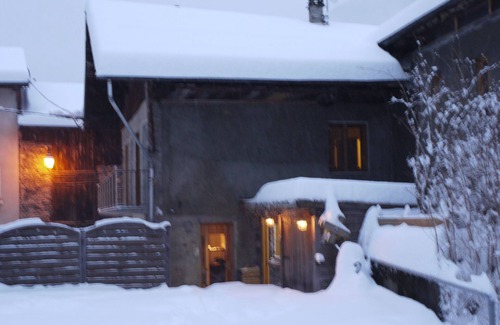 Bozel Ski Chalet | Charming 3-bedroom chalet in Bozel, two minutes from the HighStreet