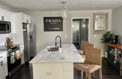 North Nashville Cottage | Charming 3-bedroom cottage in welcoming Nashville with WiFi, AC