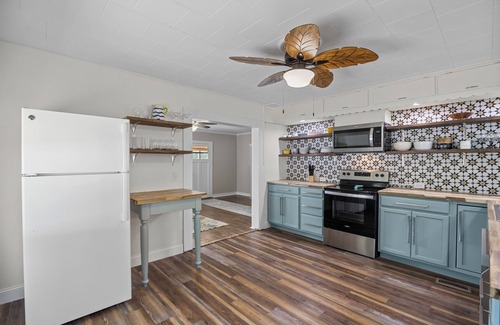 Oriental Cottage | Charming 3-bedroom cottage in Oriental, pet friendly