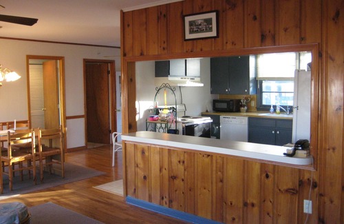Lewes Cottage | Charming 3-bedroom cottage in Lewes with WiFi and AC
