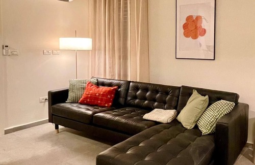 Jerusalem City Centre Apartment | Charming 3-bedroom Duplex in Nachlaot Jerusalem