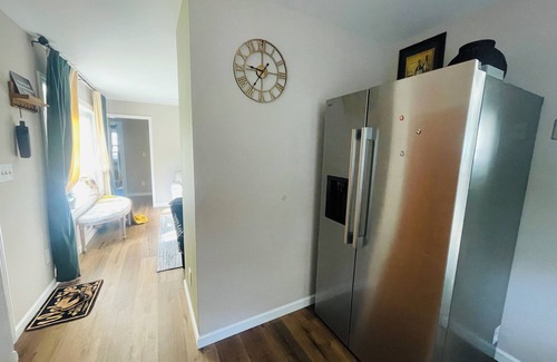 Princeton House | Charming 3-bedroom estate in Downtown Princeton with Free Parking