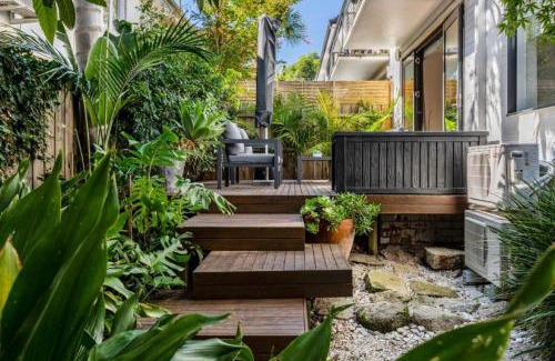 Glen Iris House | Charming 3-Bedroom Escape in Glen Iris