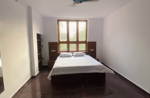 Hyderabad Other | Charming 3-bedroom farmhouse in delightful Hyderabad with AC, Wi-Fi and pool.