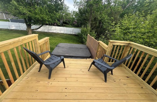 Janesville House | Charming 3-bedroom house with Hot Tub