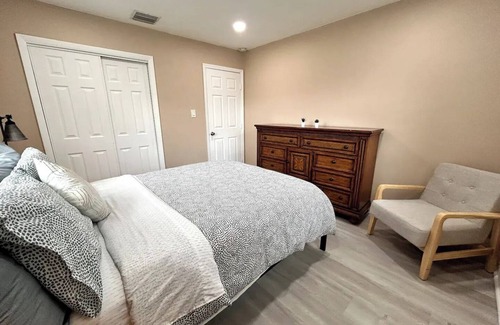 Lauderhill House | Charming 3-bedroom house with WiFi and AC in Lauderhill