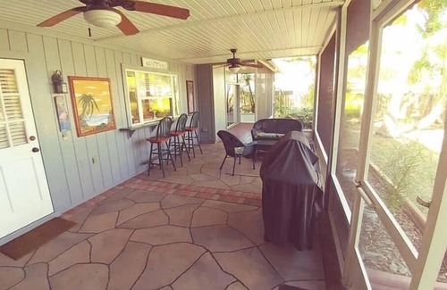 Florida Ridge House | Charming 3-bedroom house with WiFi and AC in marvelous Vero Beach