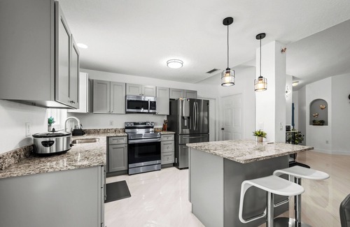 Trailer Estates House | Charming 3-bedroom house in Bradenton Had been remodeled almost everything new.