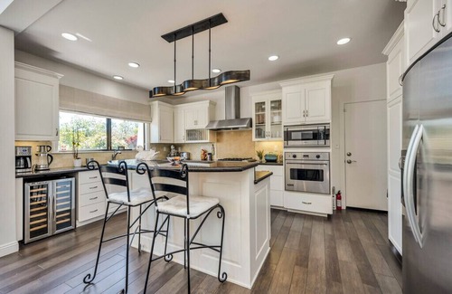 Calistoga House | Charming 3-bedroom house in beautiful Calistoga with AC, WiFi, Pool & Hot Tub