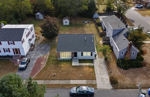 Glassboro House | Charming 3-bedroom house in Glassboro with WiFi, AC