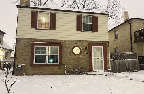 Milwaukee House | Charming 3-bedroom house in marvelous Milwaukee.