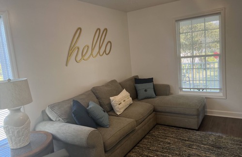 Rosewood House | Charming 3 bedroom home minutes from downtown Columbia
