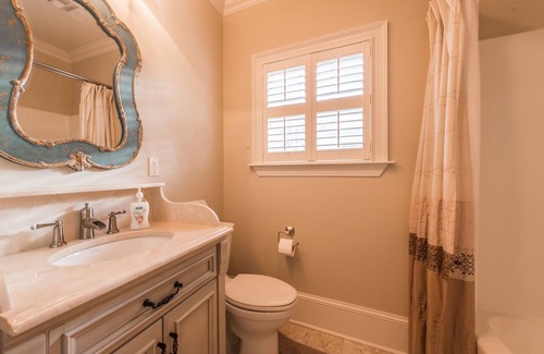 Arabi House | Charming 3-bedroom home: 5 miles to French Quarter