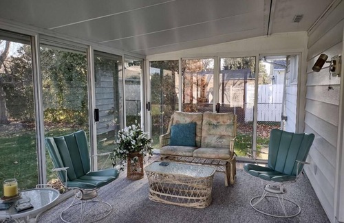 Conneaut House | Charming 3-bedroom house in lovely Conneaut with AC, WiFi