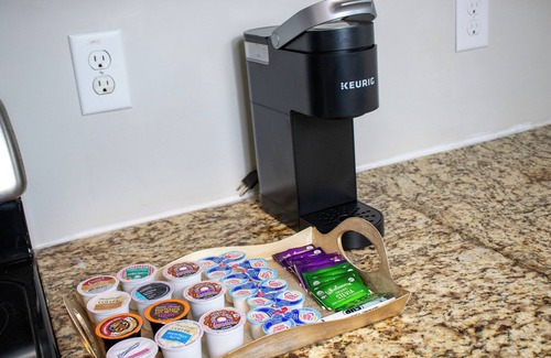 Church Street House | Charming 3-bedroom house in gorgeous Atlanta. Close to the airport