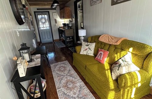 Everett House | Charming 3-bedroom house in small town of Everett PA