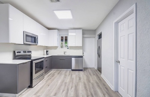 Miramar House | Charming 3-bedroom house in Miami