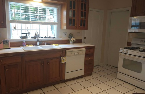 Erie House | Charming 3-bedroom house in Erie 1 mile from Presque Isle State Park.