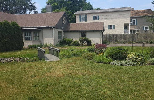 Erie House | Charming 3-bedroom house in Erie 1 mile from Presque Isle State Park.