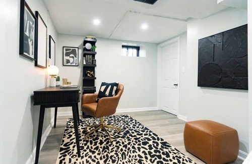 Egleston Square House | Charming 3-bedroom house in enchanting Boston with AC, WiFi