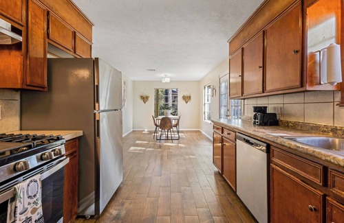Wheeler Ridge House | Charming 3-bedroom house with AC and WiFi in welcoming Bryan