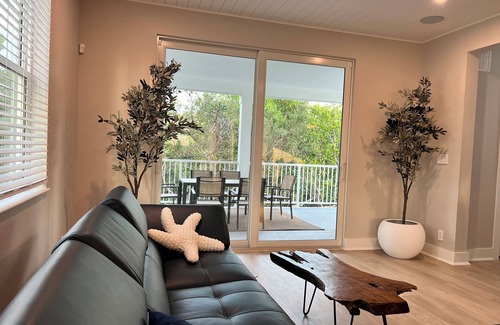 Cortez House | Charming 3-bedroom house on the water in delightful Cortez minutes to the Beach