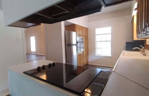 Denton House | Charming 3-bedroom house with pool in Denton