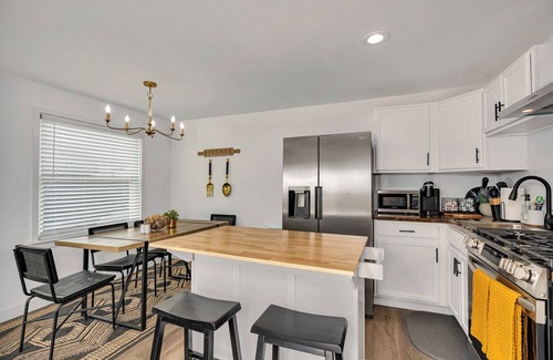 Friant House | Charming 3-bedroom house with WiFi and AC in Friant
