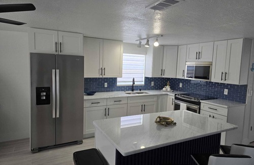 Hudson Beach Estates House | Charming 3-bedroom house in Hudson fl waterfront with WiFi and AC