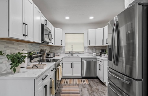 Town N County Park House | Charming 3-bedroom house with WiFi and AC in Tampa