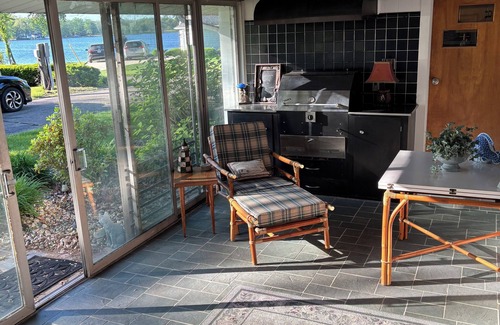 Coldwater House | Charming 3-bedroom lake house with WiFi, AC in Coldwater on Morrison Lake.