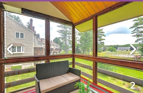 Bristol House | Charming 3-bedroom townhome in fabulous Bristol/Alexandria closeto Newfound Lake