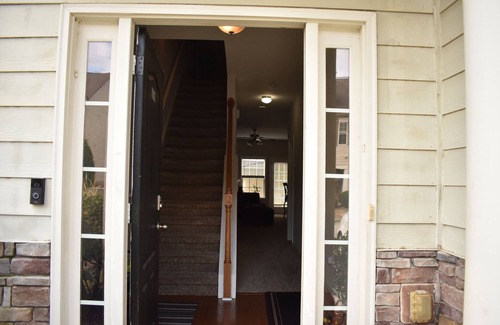 Braselton House | Charming 3-bedroom townhome with WiFi, fitness room in serene Braselton
