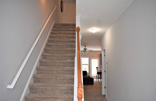 Braselton House | Charming 3-bedroom townhome with WiFi, fitness room in serene Braselton