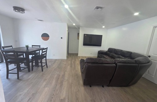 Delray Beach House | Charming 3-bedroom house in lovely Delray Beach with AC