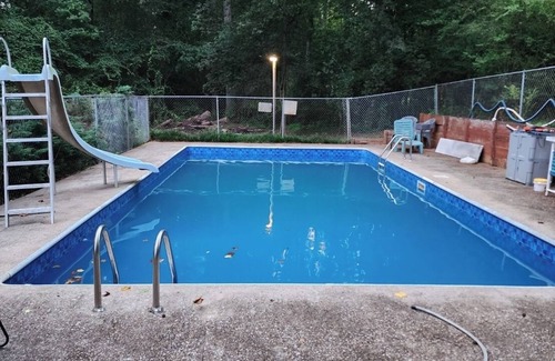 Douglasville House | Charming 3-bedroom house with WiFi and AC in Douglasville