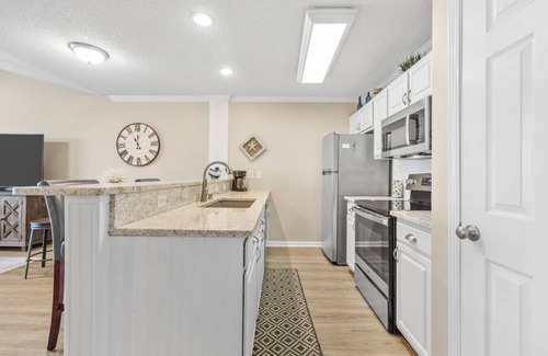 Little River Apartment | Charming 3 Bedroom on the Intracoastal Waterway