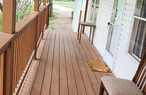 San Antonio House | Charming 3-bedroom mobile home with .75 acre close to Sea World