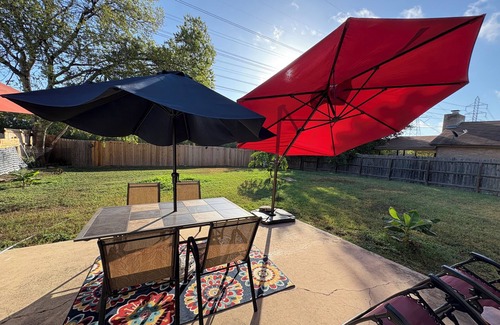 North San Antonio - SAT House | Charming 3-bedroom house in NE San Antonio, Close to the Airport