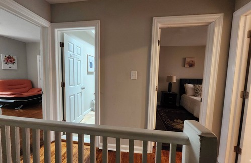 Upper Darby House | Charming 3-bedroom house in serene Upper Darby with AC, WiFi and mor
