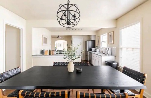 Lower Greenville House | Charming 3 BR M-streets home off Lower Greenville