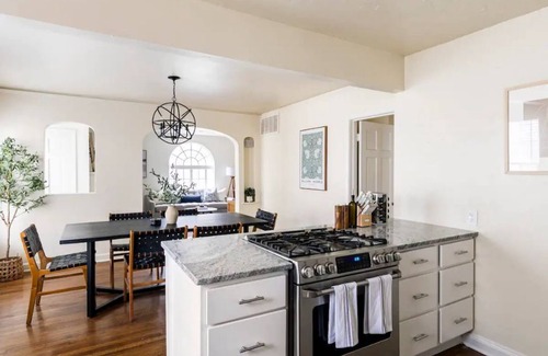 Lower Greenville House | Charming 3 BR M-streets home off Lower Greenville