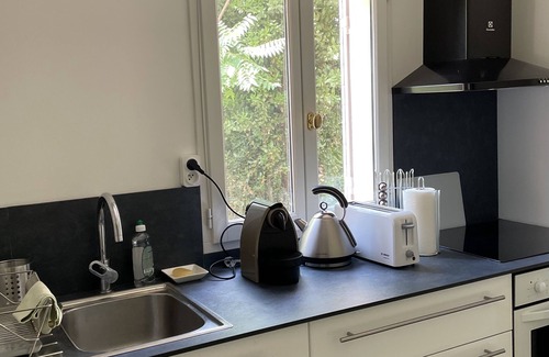 Est House | Charming 3* house